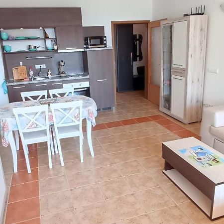 Cozy Apartment With Sea View And Free Parking Pomorie Exterior photo