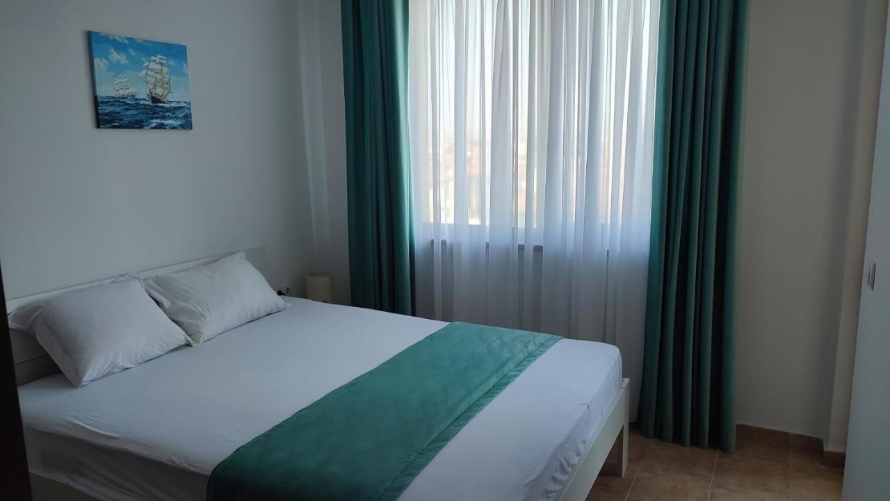 Cozy Apartment With Sea View And Free Parking Pomorie Exterior photo